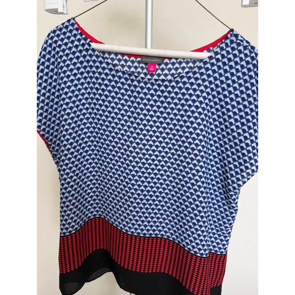 Vince Camuto Blouse Women Size M Blue Red Polyester Geometric Scoop Neck Top